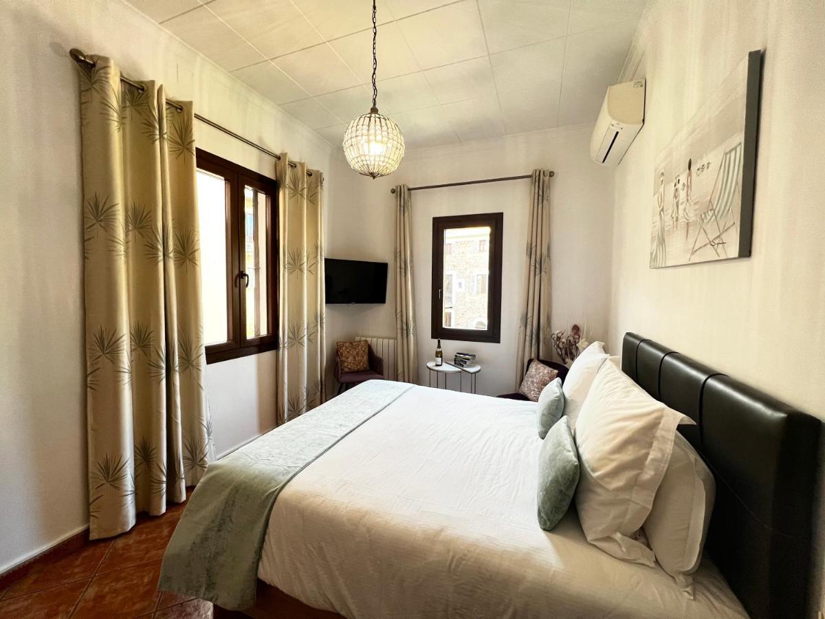 Hotel Casa Bougainvillea Сольер Экстерьер фото